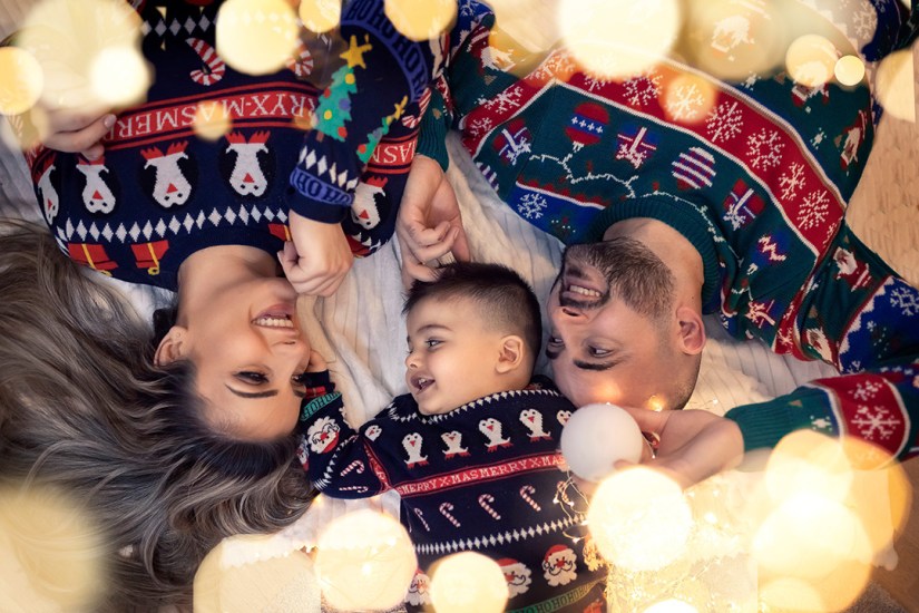 Family photo session in Helsinki, Vantaa, Espoo, Uusimaa.
Perhekuvaus. Joulukortti valokuvaus